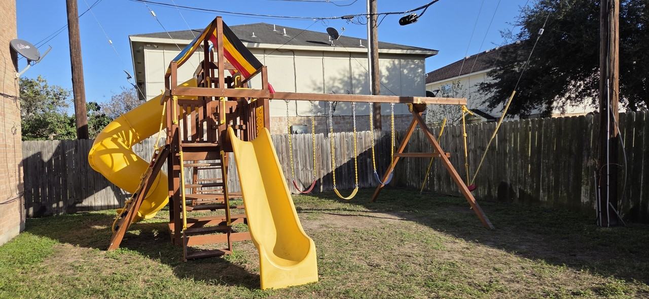 North Ridge Apartments - Photo 7 of 34