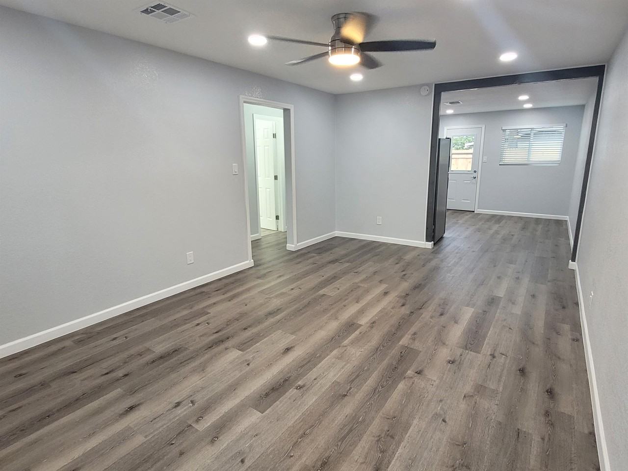 4933 East Willetta Street - Photo 2 of 50