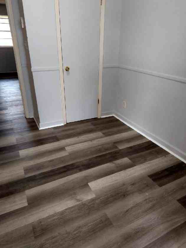 Sprague Garden Apartments - Photo 7 of 10