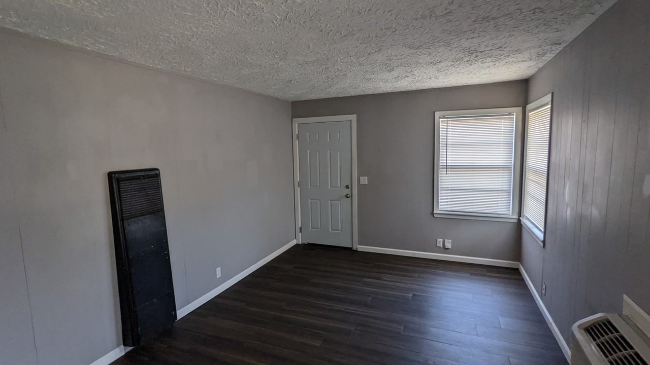 2024 W Irving - 3 - NEW - Photo 7 of 16