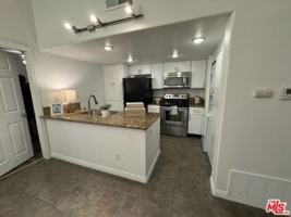 featured image of 3733 Country Oaks Loop