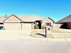 9013 Nw 92nd St - Photo 1 of 1