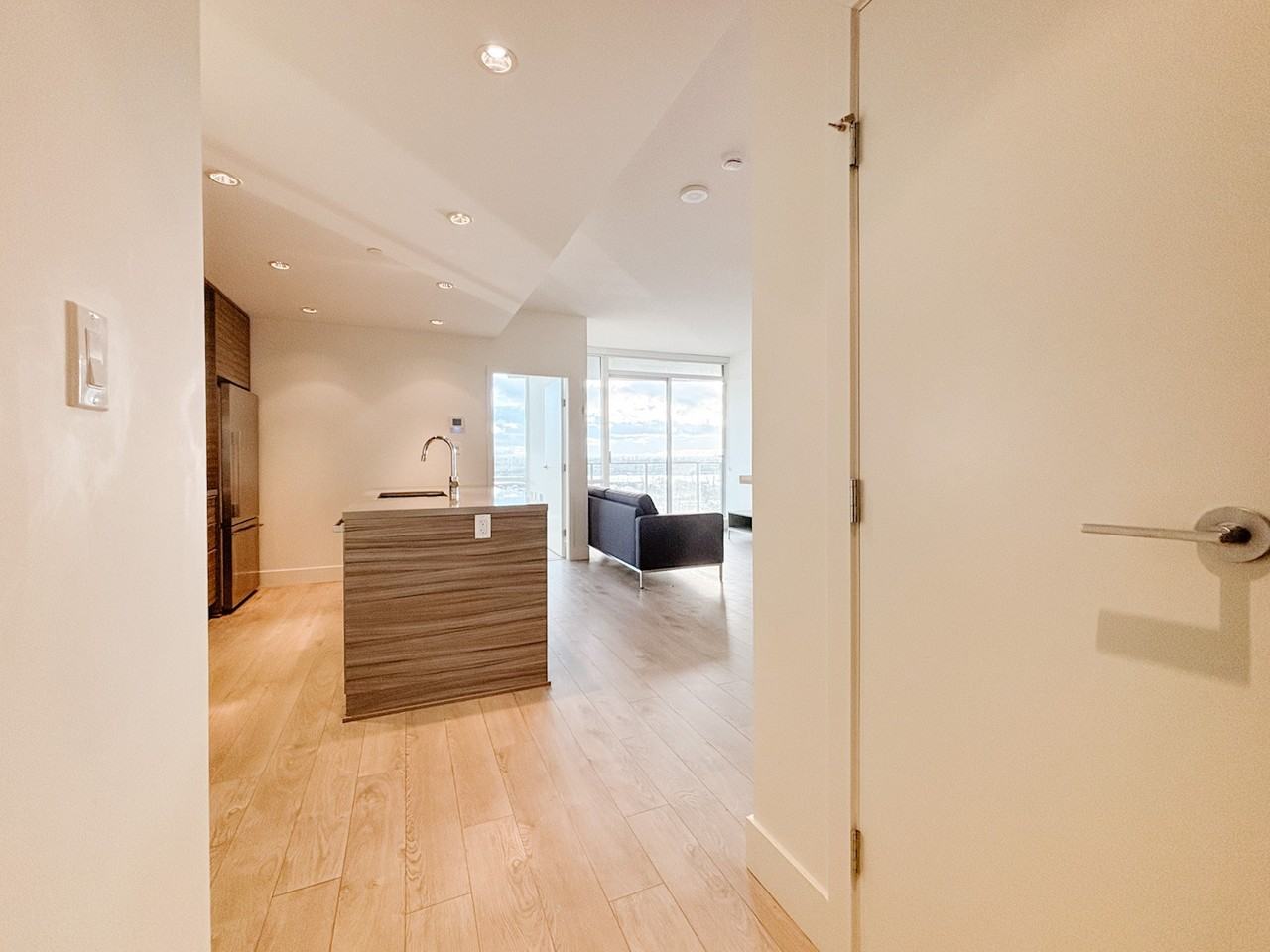 1550 Fern Street #2403 - Photo 3 of 31