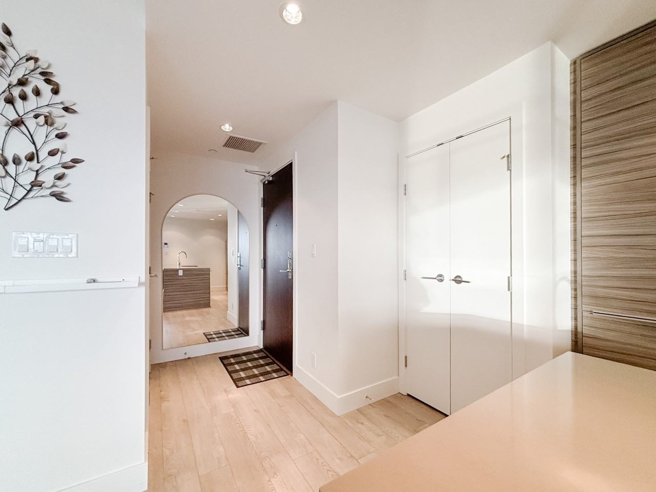 1550 Fern Street #2403 - Photo 4 of 31