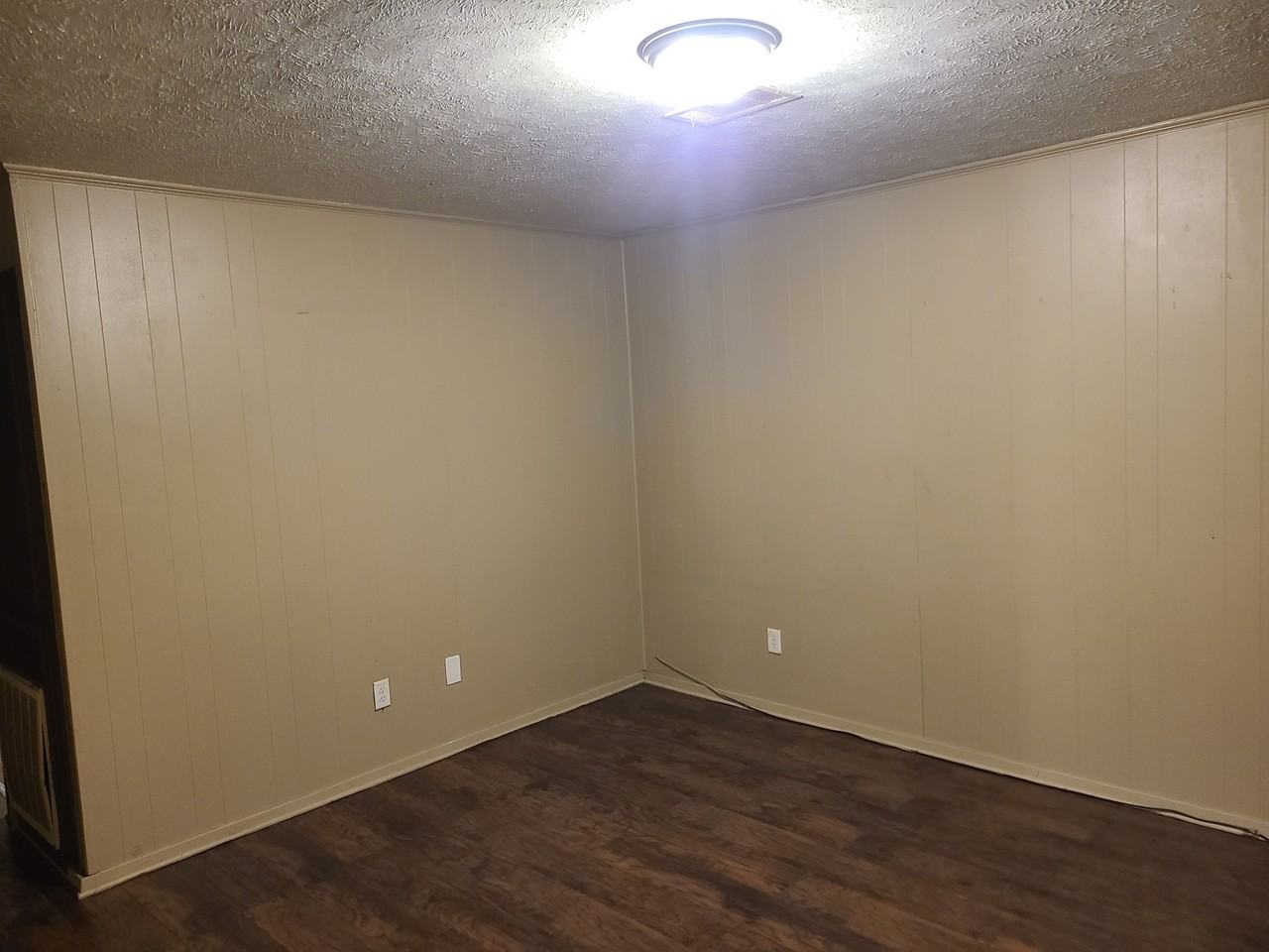 2234 Grove Street - Photo 4 of 4