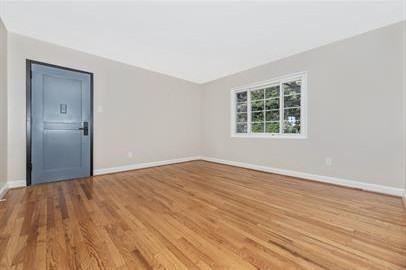 750 Carroll Parkway - Photo 2 of 21