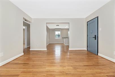 750 Carroll Parkway - Photo 4 of 21