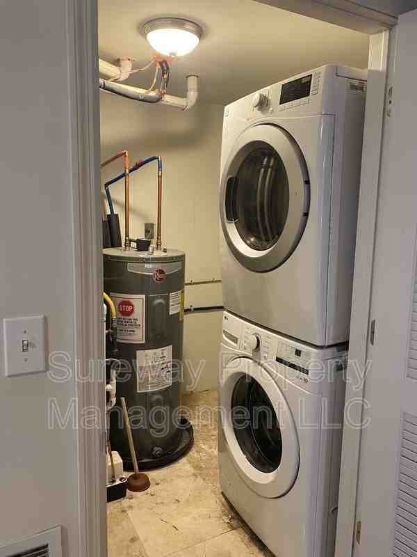 58 S Broadway #58C - Photo 7 of 15