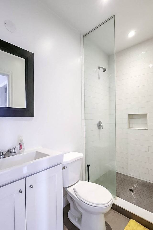 1015 Dupont Street - Photo 6 of 6