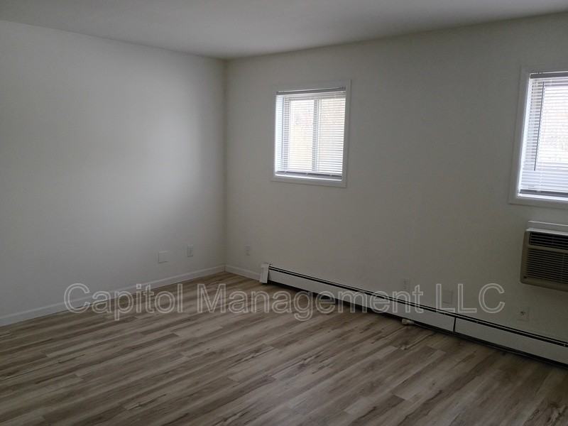 3322 W Michigan Ave #3 - Photo 7 of 7