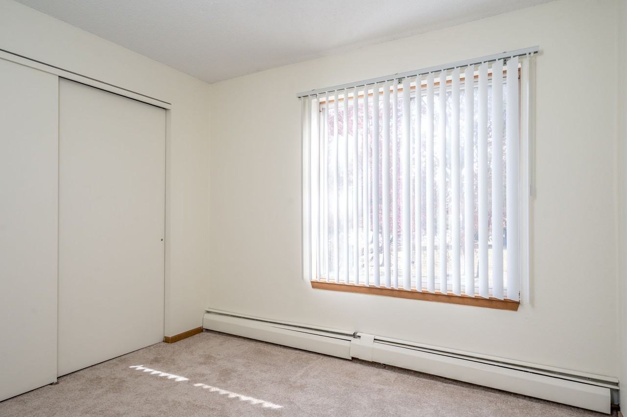 Raven Court Townhomes - Photo 6 of 6