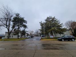 featured image of 1017 Maple St