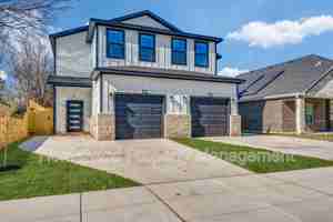 featured image of 835 Stamps Ave