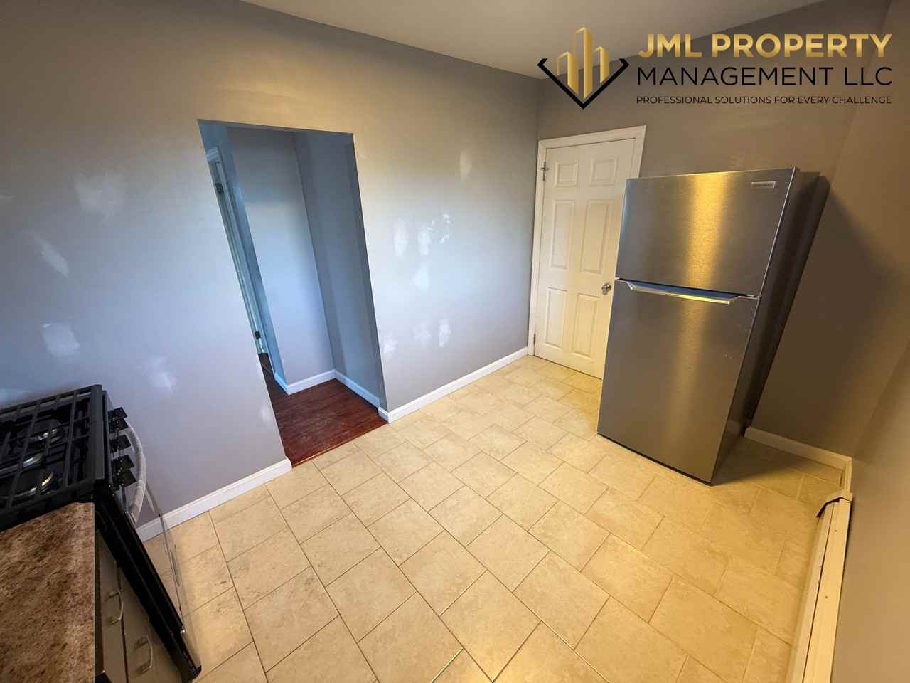 834 Eastern Avenue - Photo 7 of 15