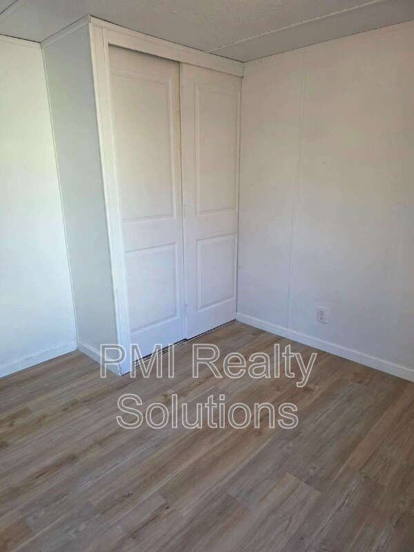 310 Elberta Ave - Photo 7 of 13