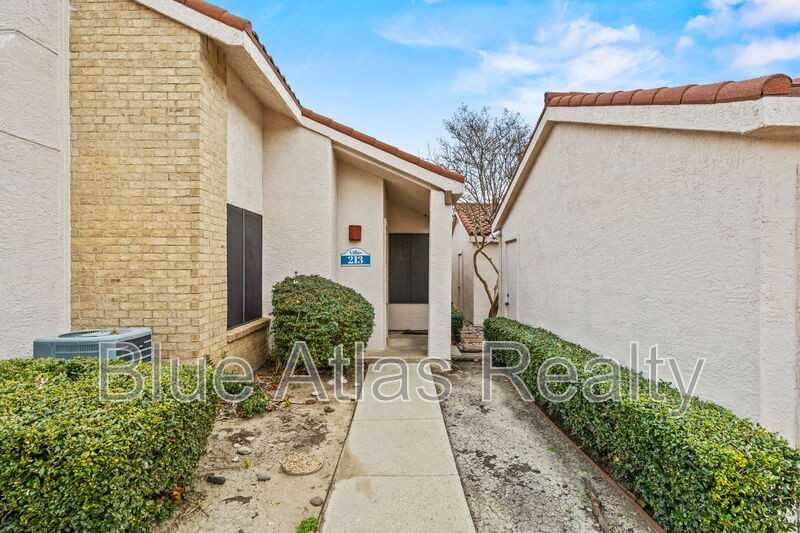 559 Ranch Trl #213 - Photo 2 of 19