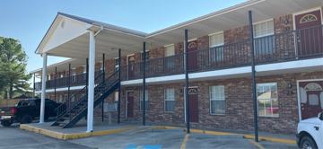 featured image of 408 Nw Panther Ln