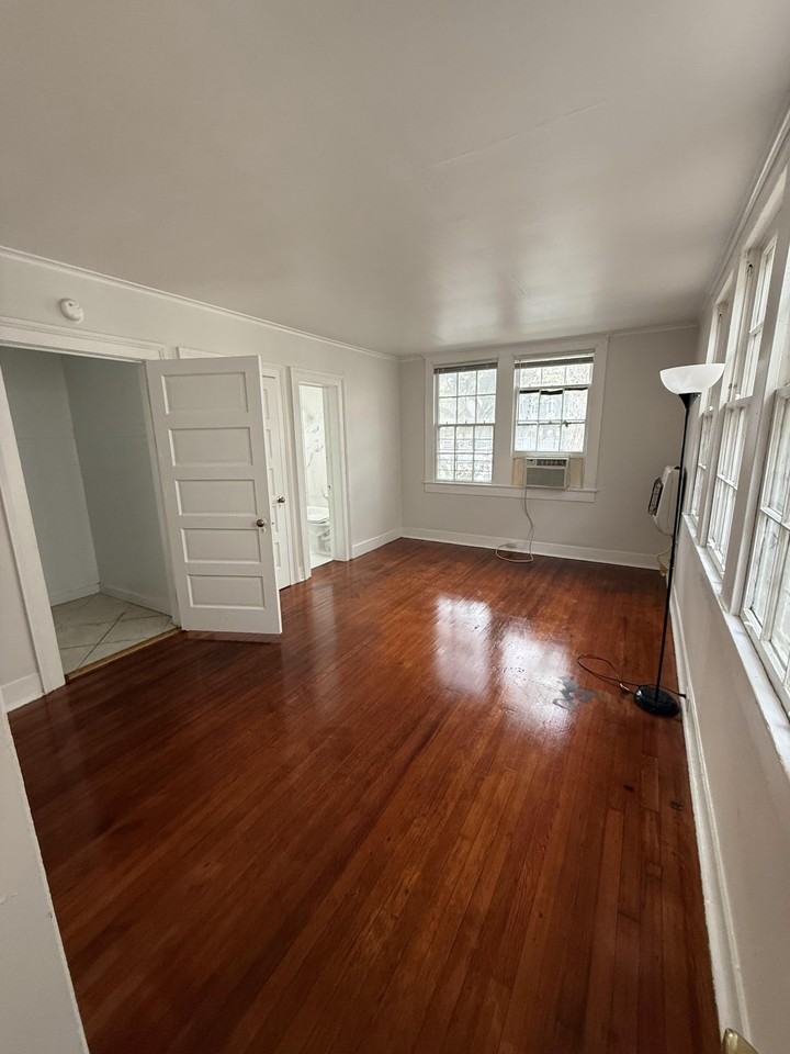 3539 St Charles Ave. - Photo 3 of 9