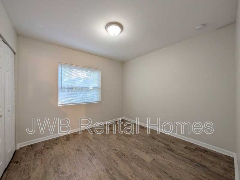 249 W 43rd St - Photo 7 of 17