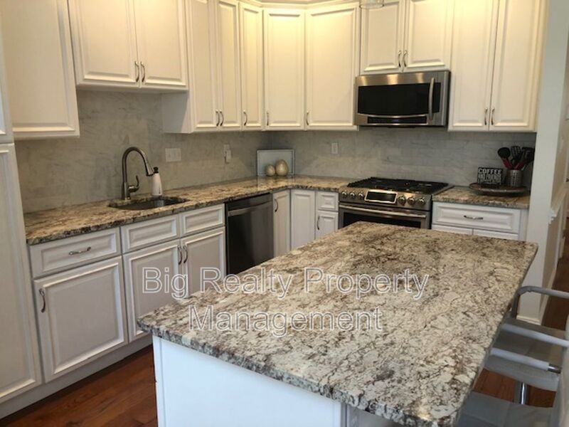 141 Meadow View Ln - Photo 4 of 17