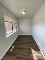 featured image of 525 W Pacific St