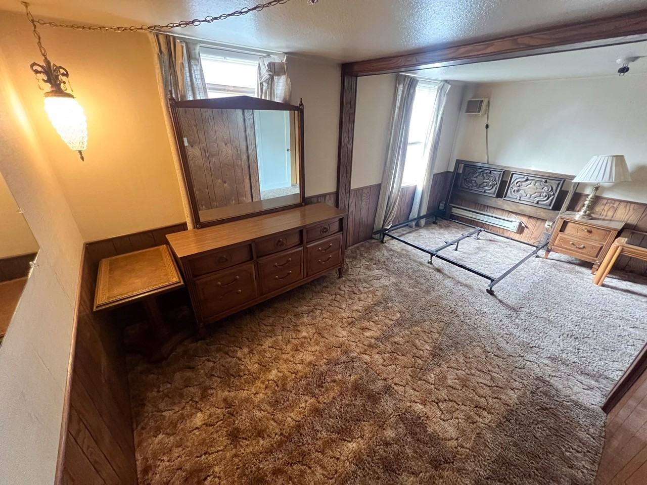 491 East 16th Street - Photo 5 of 8