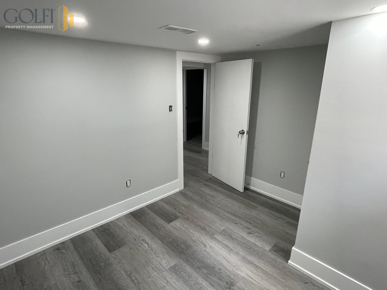 295 Pelham Road - Photo 3 of 11