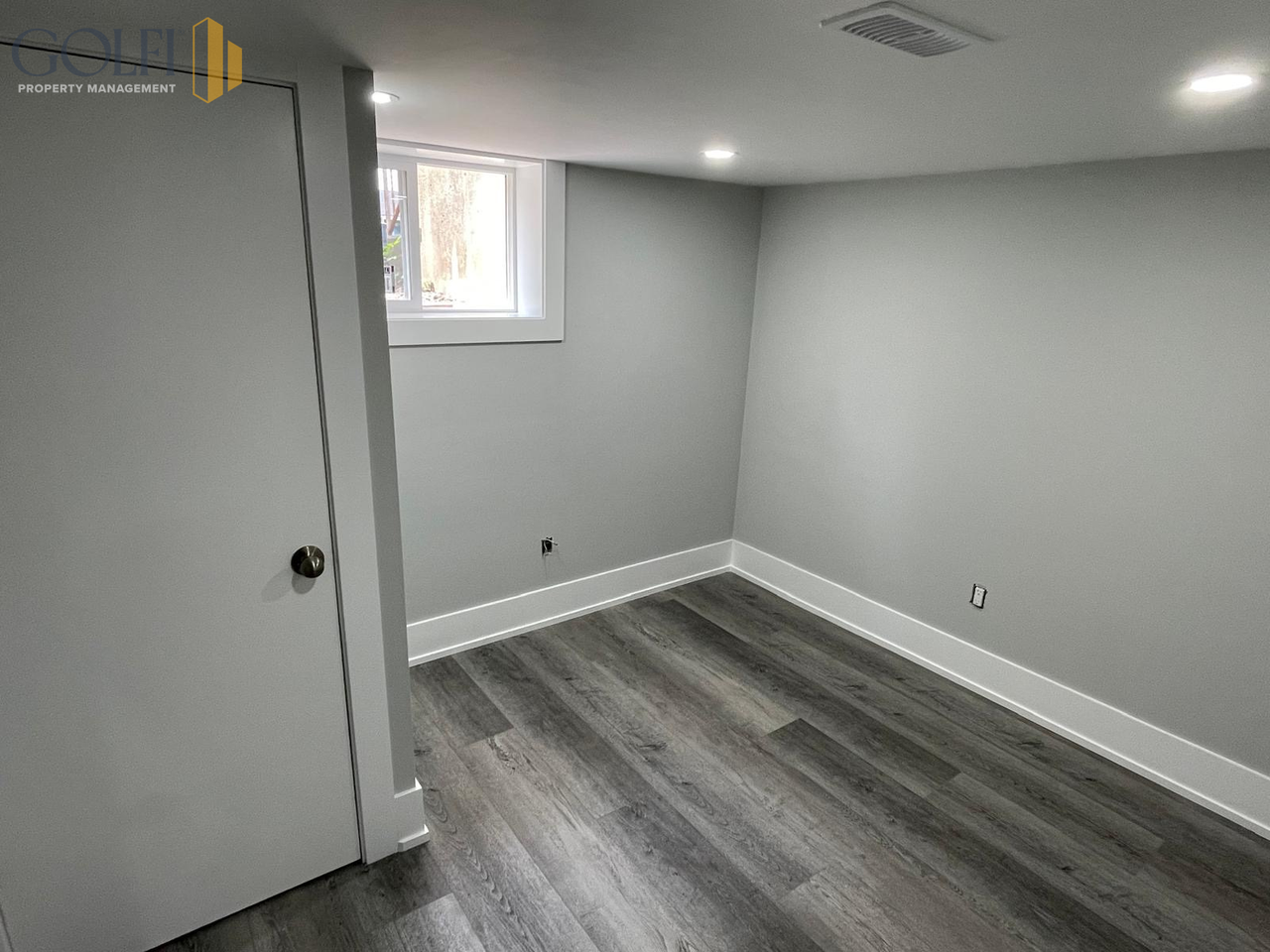 295 Pelham Road - Photo 4 of 11