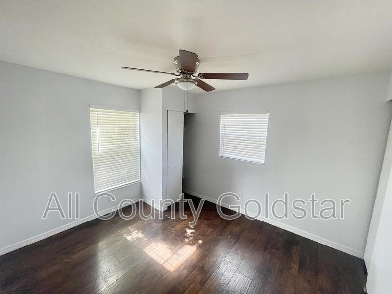 9490 Tacoma Ave #A - Photo 4 of 7