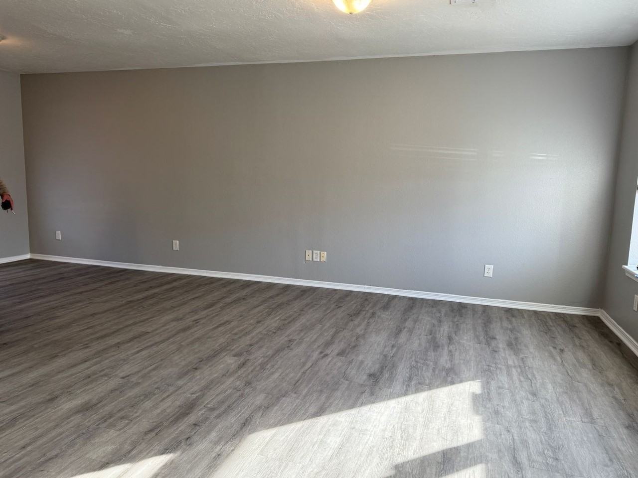 1817 Sw Jefferson Ave - Photo 2 of 13