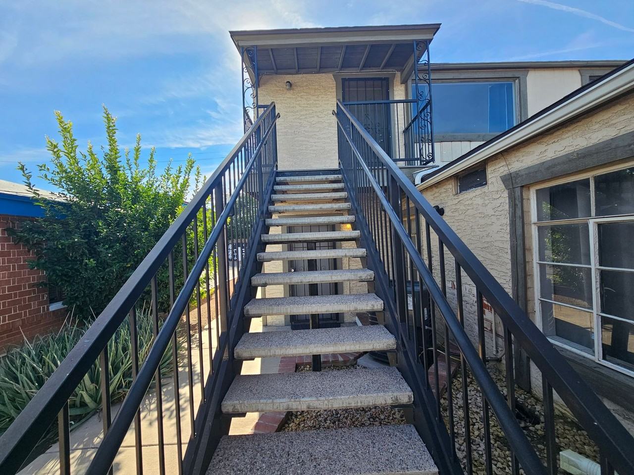 1517 W Thomas Rd #3 - Photo 2 of 36