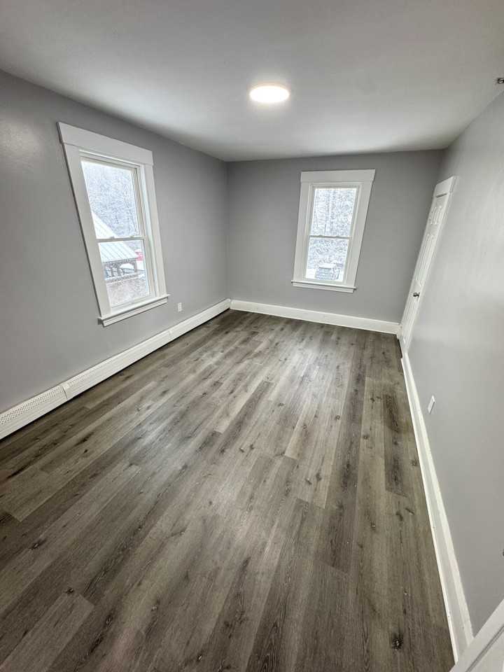 143 Westminster St #2L - Photo 4 of 14