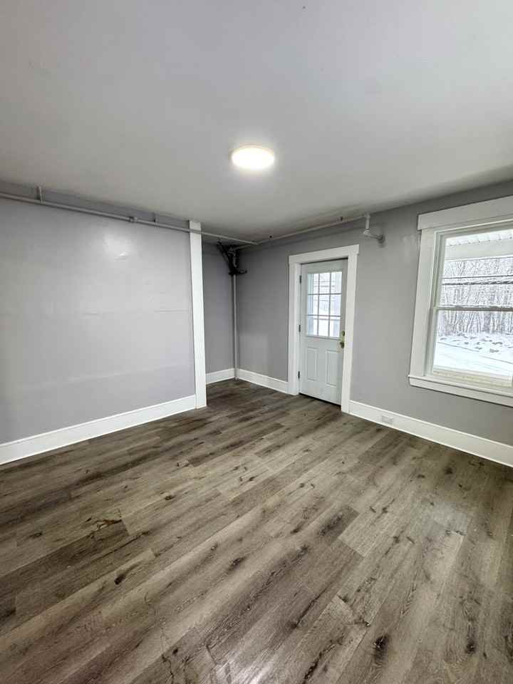 143 Westminster St #2L - Photo 7 of 14