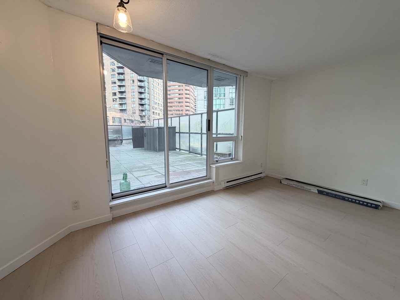 1212 Howe Street #303 - Photo 5 of 13