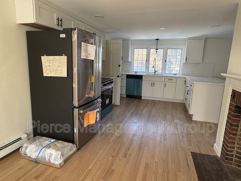 42 Blueberry Ln - Photo 3 of 8