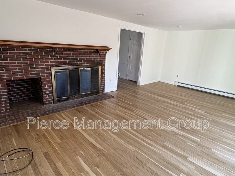 42 Blueberry Ln - Photo 4 of 8