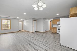 featured image of 11433 Town Center Dr Ne
