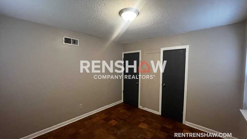 3773 Voltaire Ave - Photo 4 of 14