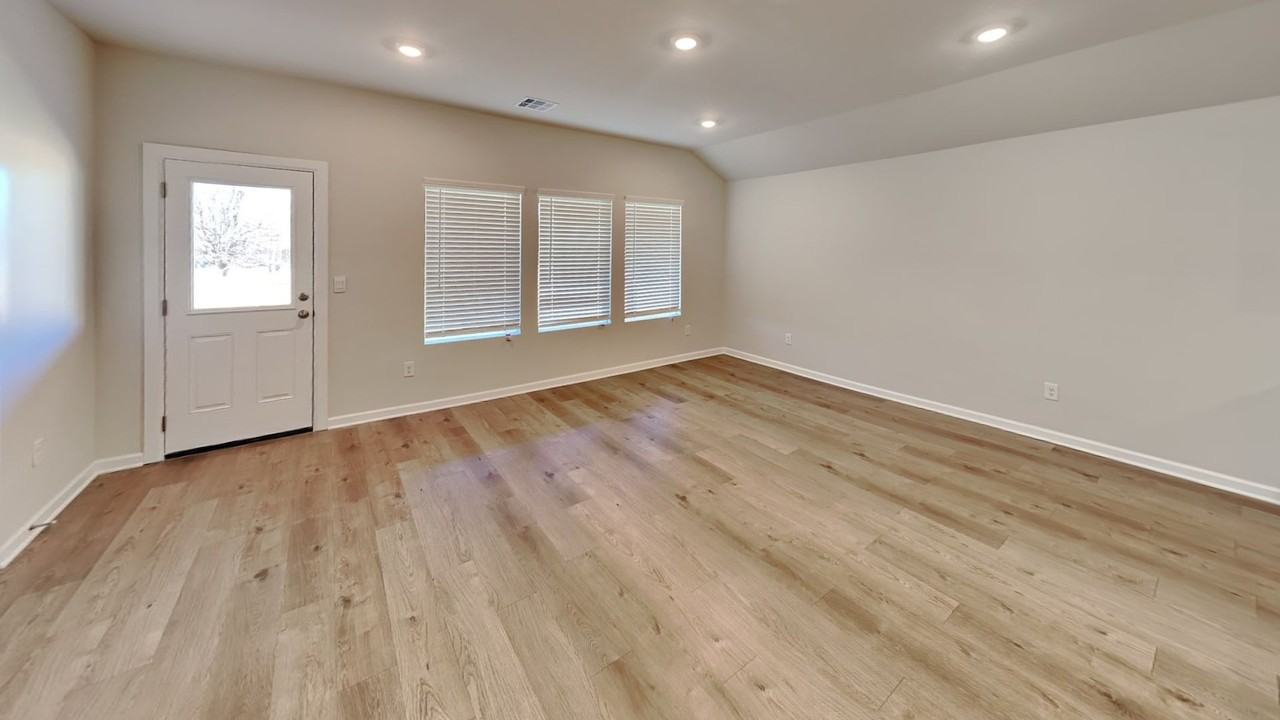 6101 Green Meadow Ln - Photo 5 of 20