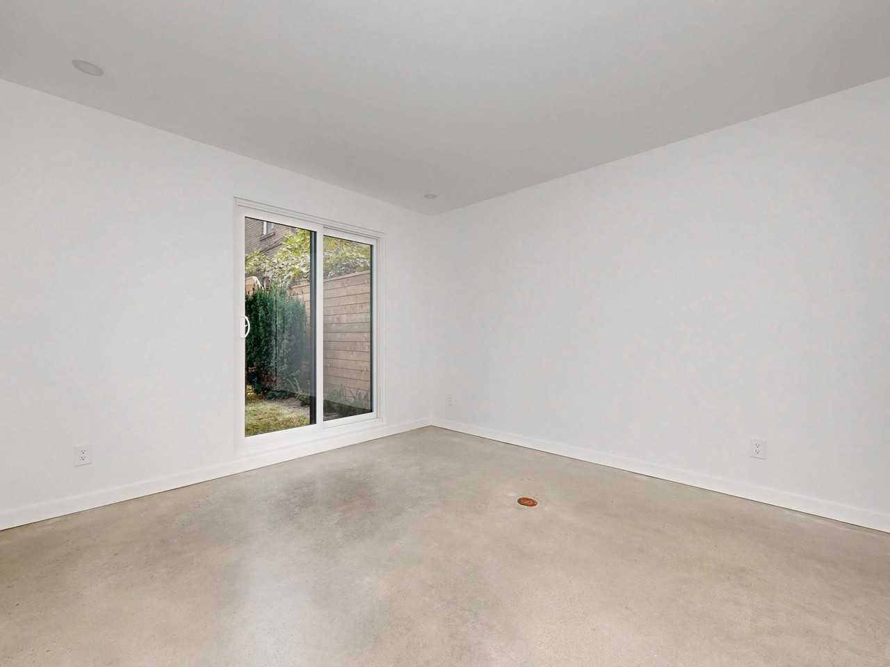 1137 Dovercourt Road - Photo 4 of 24