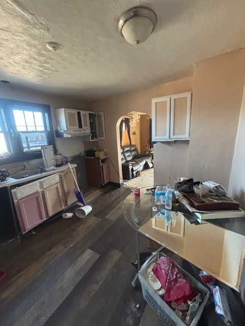 2618 E Garfield Ave - Photo 6 of 10