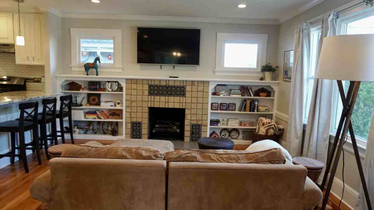 109 Costa Rica Avenue - Photo 2 of 35