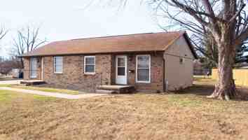 featured image of 520 N Oak St