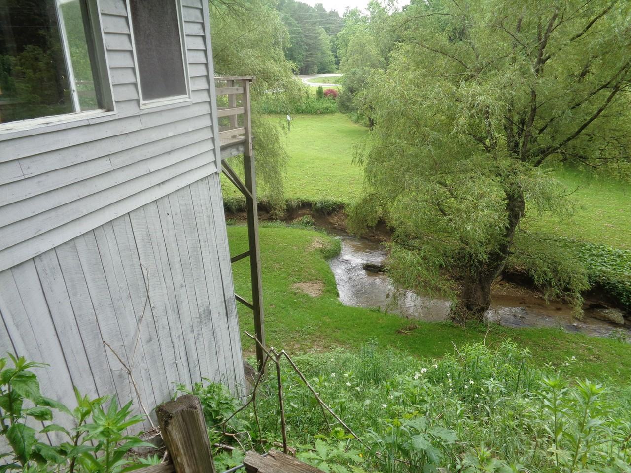 2858 Us Highway 321 N - Photo 5 of 35