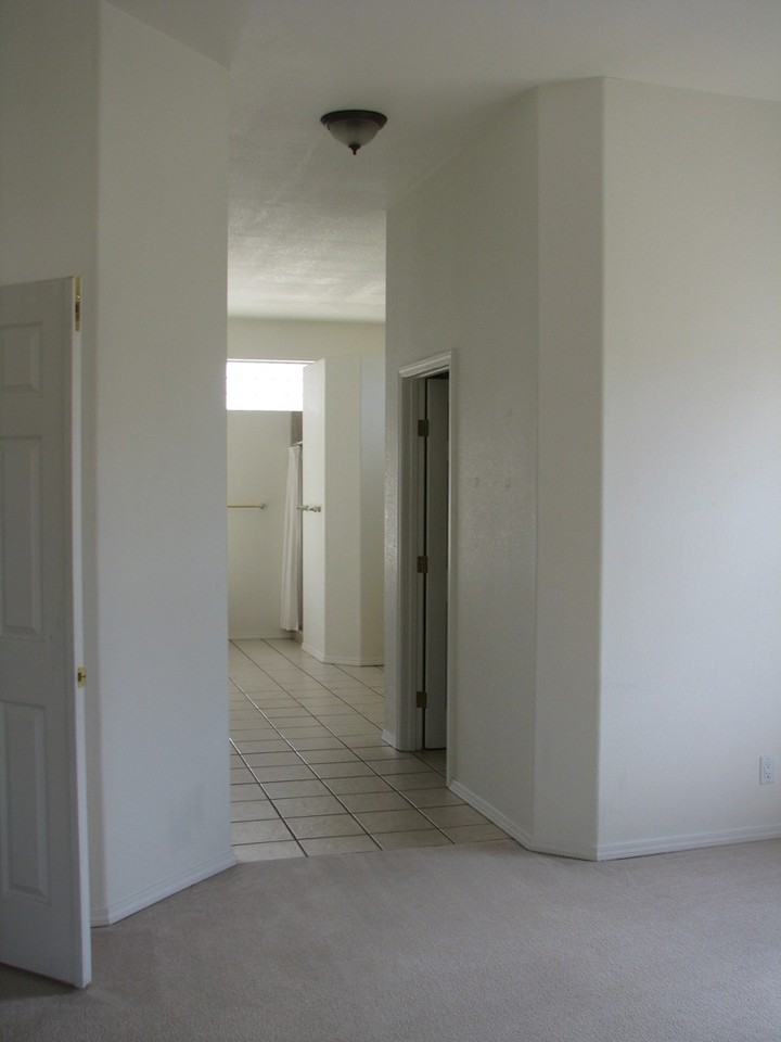 89 Glen Eaton Dr - Photo 3 of 5