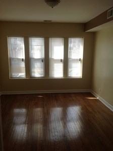 7205 N Damen Ave - Photo 2 of 11