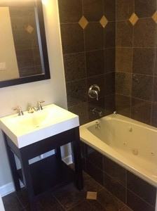 7205 N Damen Ave - Photo 6 of 11