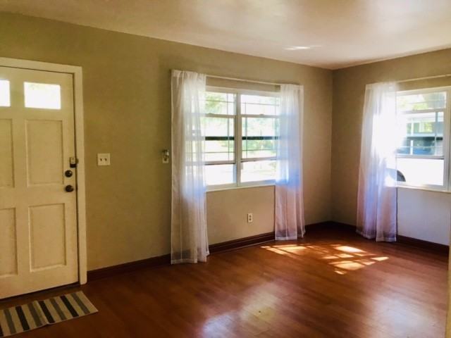 2313 S Thixton Ct - Photo 3 of 22