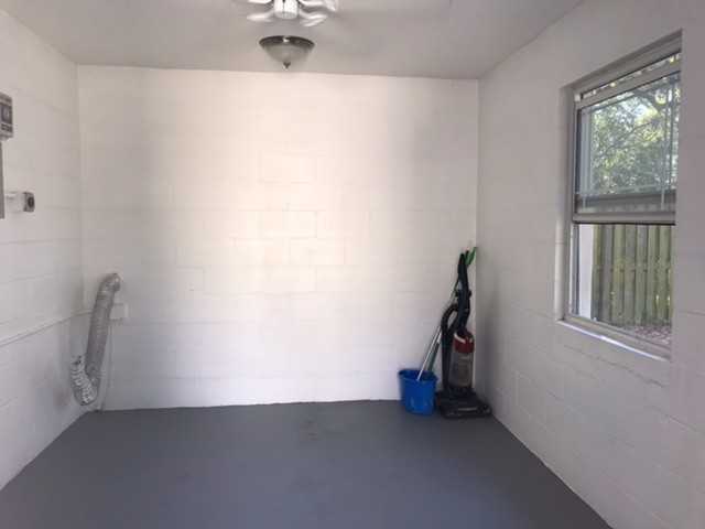 2313 S Thixton Ct - Photo 4 of 22