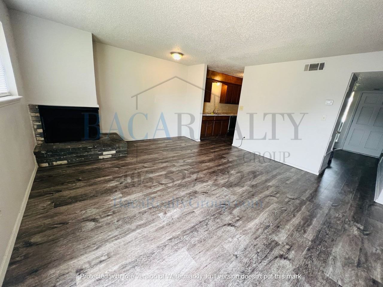 1514 Westfield Cir - Photo 4 of 15